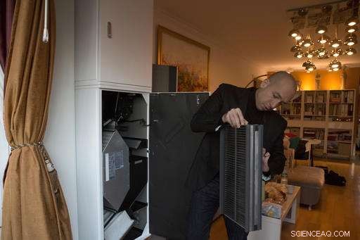 How Beijing’s Smog Sparks Global Innovation