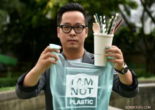 Revolutionizing Sustainability: Indonesian Entrepreneur Launches Cassava Carrier Bags to Combat Plastic Waste