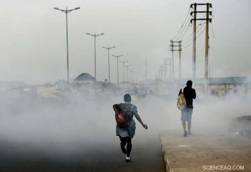 Black Soot Covers Port Harcourt, Nigeria s Major Oil Hub