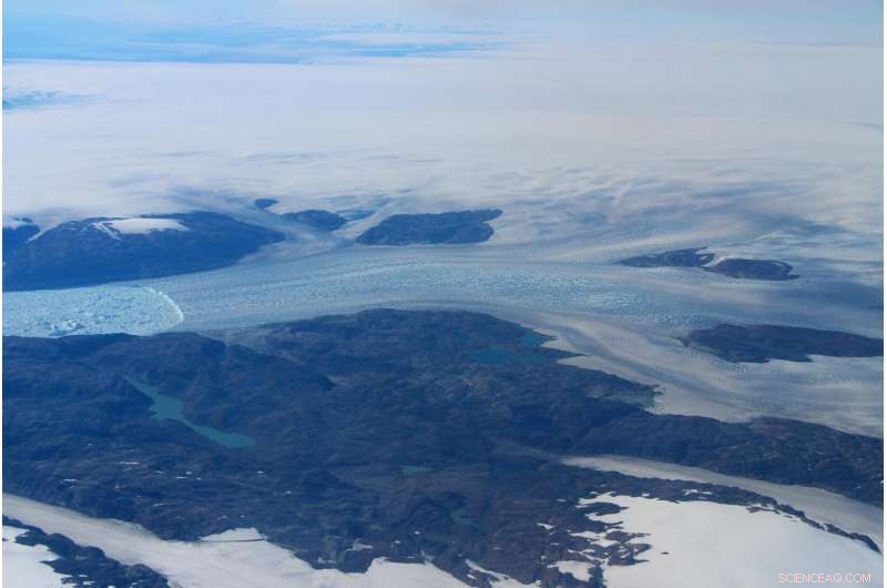 New Greenland Pathway Reveals How Meltwater Reaches the Ocean