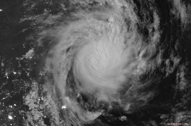 NASA’s Suomi NPP Satellite Captures Night‑time Image of Ex‑Tropical Cyclone Dineo off Mozambique