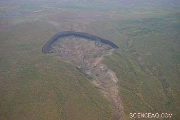 Siberian Crater Opens Window into Earth s Climate History