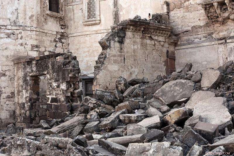 Deep‑Earth Seismology: Unraveling the Origins of 40 km‑Deep Earthquakes