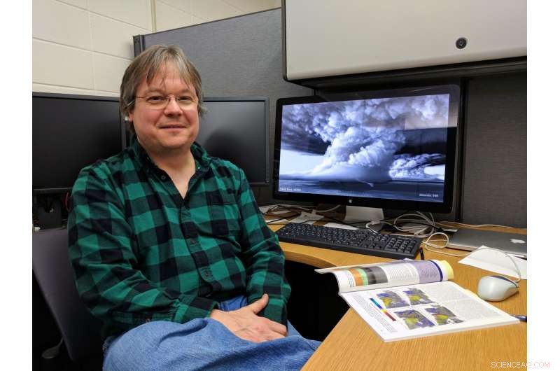 Scientists Use Supercomputer to Simulate Tornado Dynamics
