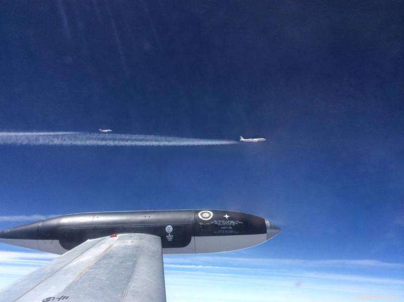 NASA Study Shows Biofuels Significantly Reduce Jet Engine Emissions