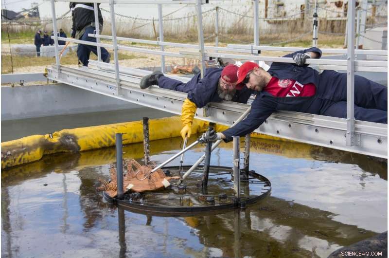 Proven Oil Spill Cleanup Device Passes Field Tests
