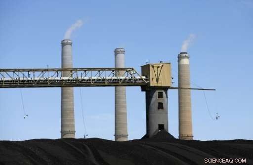 Trump Plans to Revoke Obama-Era Clean Power Plan