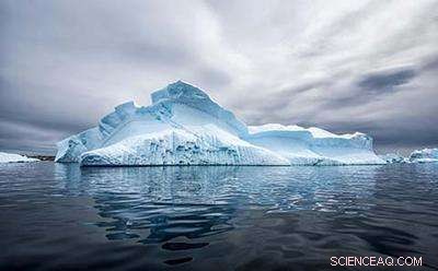 Antarctic Ice Cycles Mirror Ancient CO₂ Shifts, Revealed by Southampton Scientists