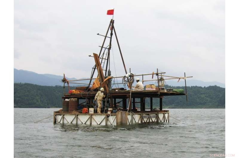 Unveiling the Climate Seesaw at the End of the Last Glacial Period