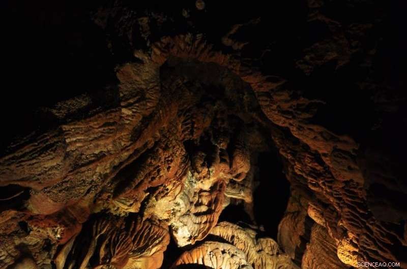 Stalagmites Reveal Valuable Paleoclimate Records