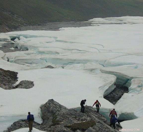 Rapid Disappearance of Arctic River Ice Threatens Ecosystems
