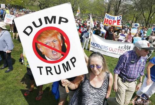 Thousands Brave Harsh Weather to Protest Trump’s Climate Policies Nationwide