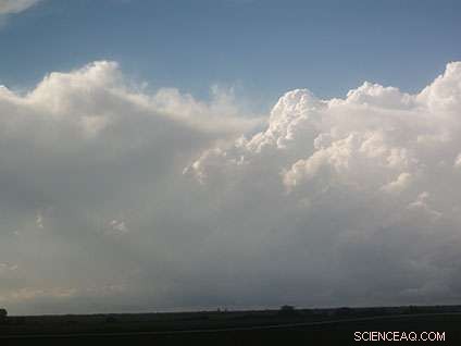 New Study Reveals Atmospheric Ice Particles Smaller and Falling Faster Than Models Predicted