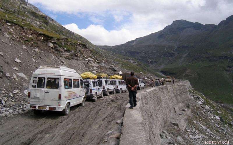 University of Cincinnati Study Reveals Traffic Pollution on Remote Himalayan Highway