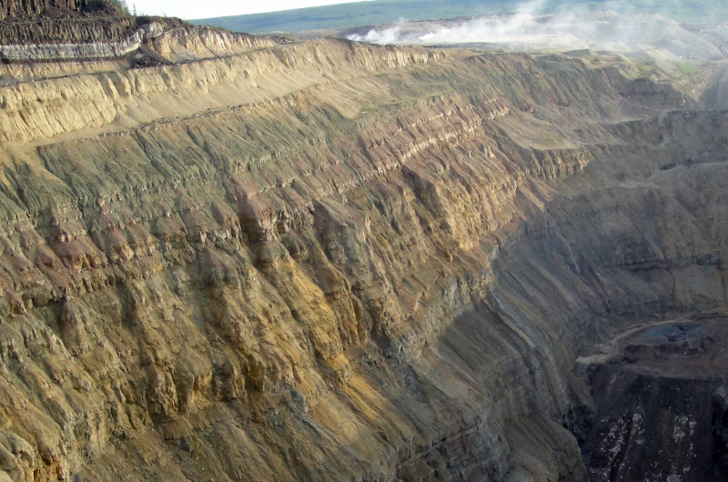 Scientists Propose Revised Plate Tectonics Timeline, Introducing a Pre-Plate Era