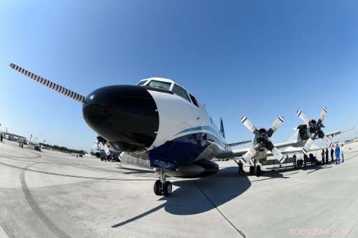 Storm Chaser Garrett Black: A Day Inside Hurricane Matthew
