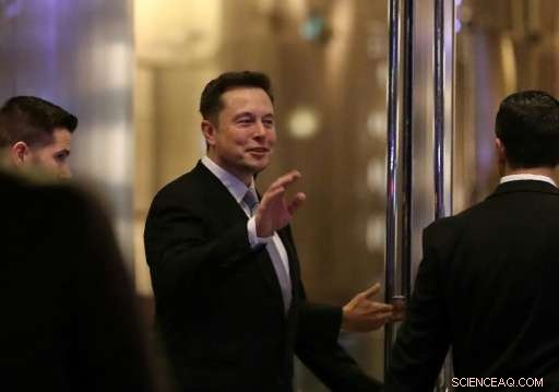 Elon Musk Will Leave Climate Advisory Panels if Trump Exits the Paris Agreement
