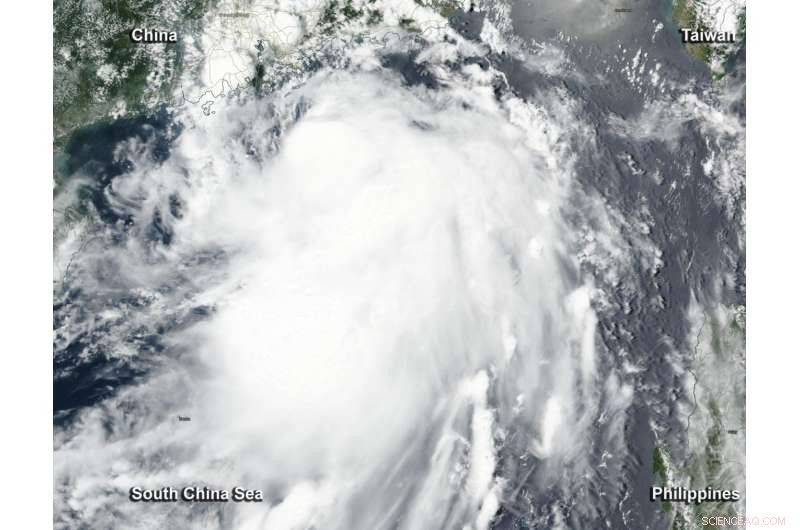 NASA‑NOAA Suomi NPP Captures Tropical Storm Merbok Near Hong Kong