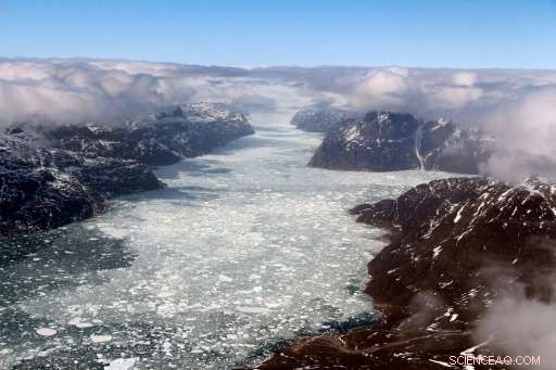 Greenland s Melting Ice Drives Rising Sea Levels, New Study Finds