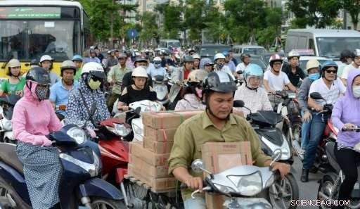 Hanoi Targets 2030 Motorbike Ban to Reduce Traffic and Pollution