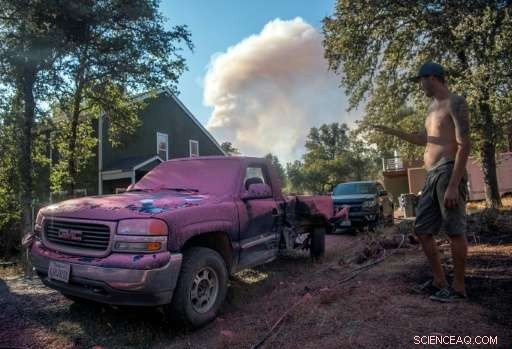 California Wildfires Intensify Amid Extreme Heat