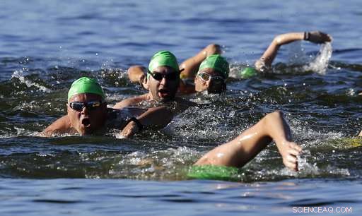 Portland Revives Willamette River, Encourages Residents to Swim