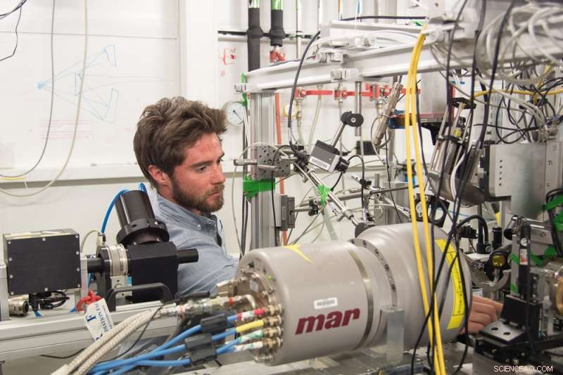 New Study Illuminates Carbon’s Journey Deep Within Earth