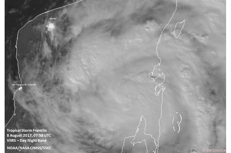 Suomi NPP Satellite Provides Dual Infrared Views of Tropical Storm Franklin