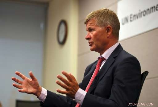 UNEP Director General Calls on China to Accelerate Climate Action