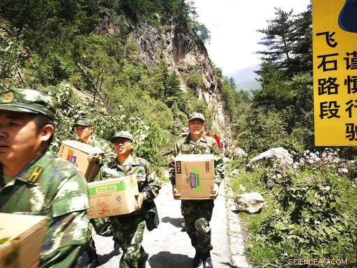 China Reports No Major Collapses After Powerful Sichuan Quake
