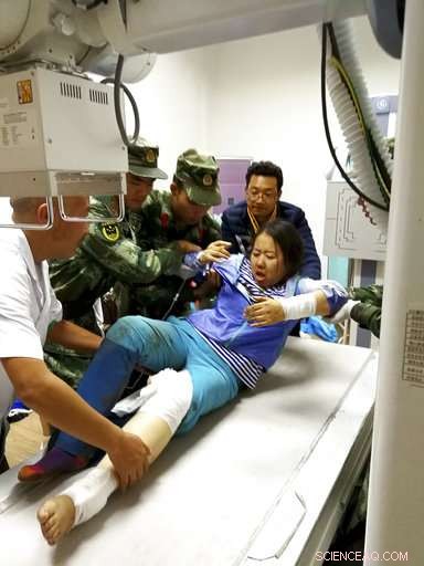 China Reports No Major Collapses After Powerful Sichuan Quake