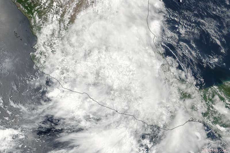 NASA Satellites Capture Triple View of Dissipating Hurricane Franklin