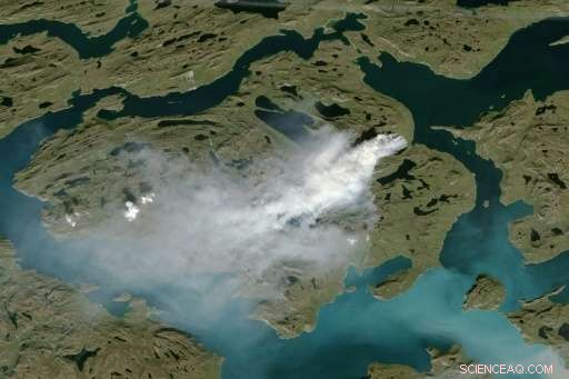 Record Heat Triggers Wildfires Across Greenland s Western Regions