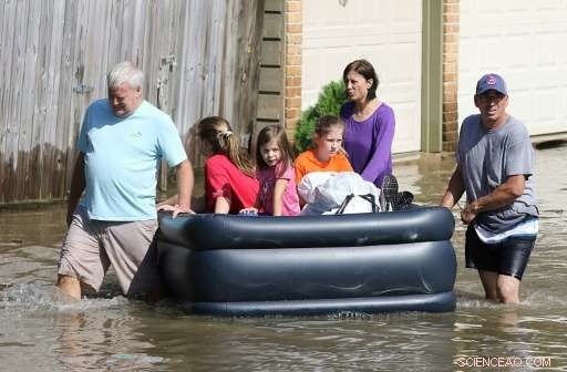 New Orleans Supports Houston as Hurricane Harvey Echoes Katrina