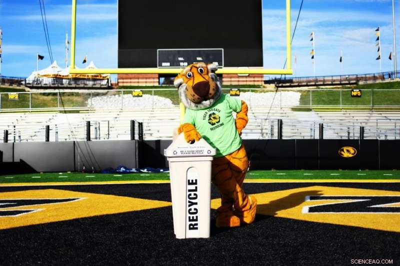 Study Reveals How College Sports Venues Can Reach Zero-Waste