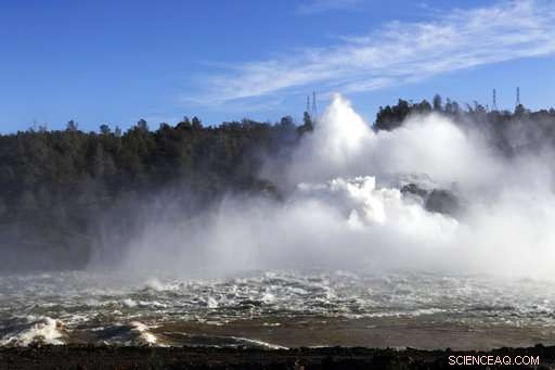 Experts Reveal How Design and Construction Failures Sparked Dangers at the Nation’s Tallest Dam