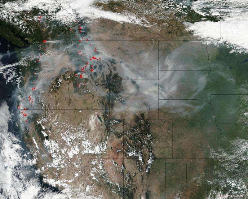 Pacific Northwest Shrouded in Smoke as Wildfires Rage