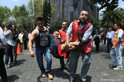 Urgent Rescue Efforts as Mexico City Faces Devastating Earthquake