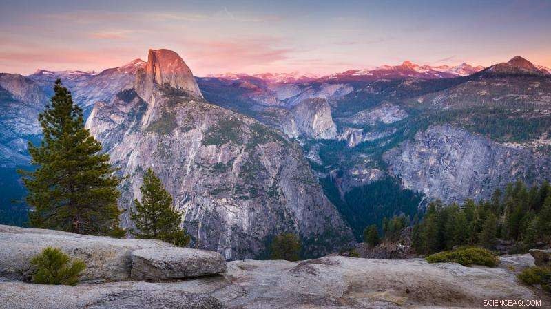 Titanium Analysis of Ancient Rocks Reshapes Understanding of Earth s Early History