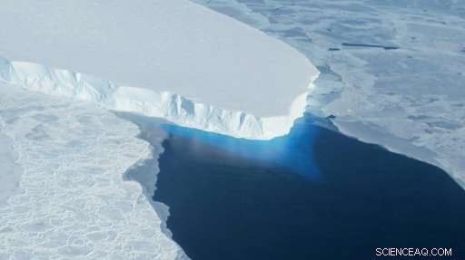 Antarctic Sea Ice Drops to Record Low, Heightening Shipping Risks