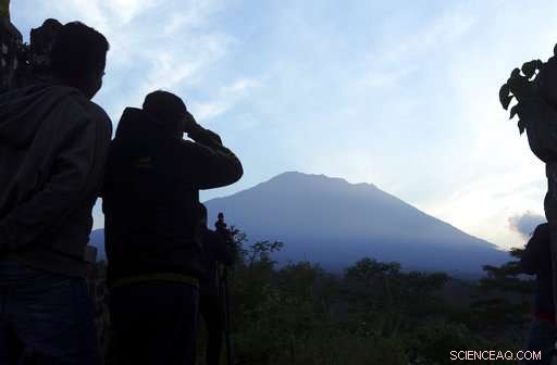 130,000+ Evacuated as Bali Volcano Threatens Local Communities