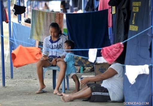 Bali Evacuees Fleeing Volcano Alarm: Residents Outside Red Zone Fear Returning Home