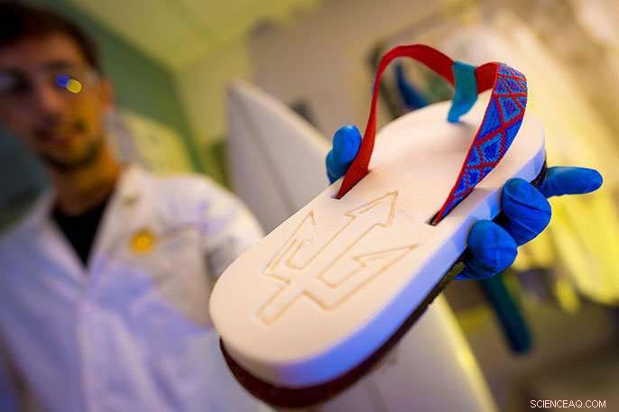 Algae-Powered Flip‑Flops: A Sustainable Solution for Earth Conservation