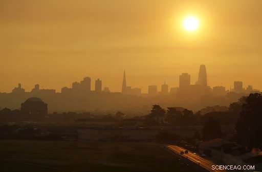 San Francisco Smoke Causes Delays, Closures for Residents