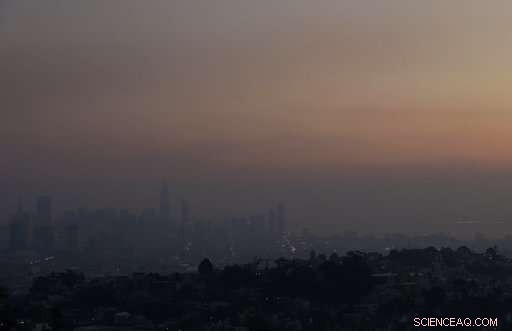 San Francisco Smoke Causes Delays, Closures for Residents