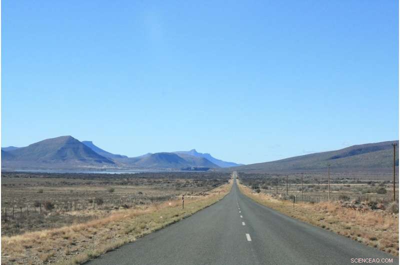 Ancient Karoo Mountains Unveil Secrets of a Massive Extinction Event