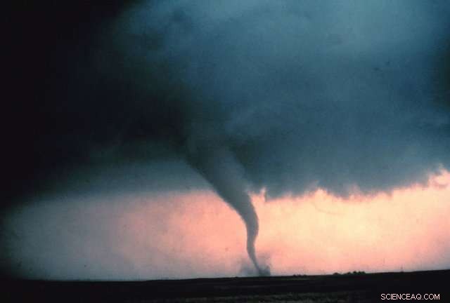 Scientists Harness Seismic Waves to Gauge Tornado Strength