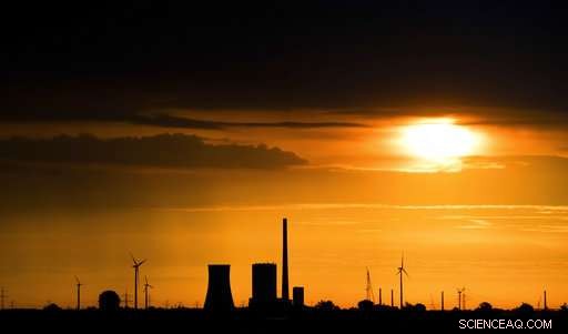 UN Env. Chief Confirms U.S. Likely to Meet Paris Climate Targets