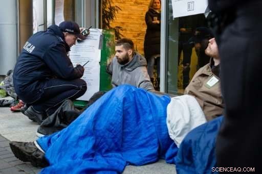 Activists Block Warsaw Forest Office Over Białowieża Tree Felling