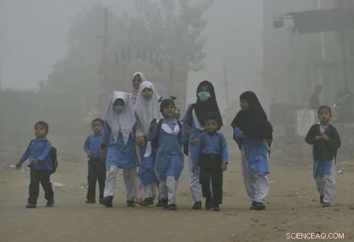 Pakistan’s Smog Crisis: Air Pollution Claims Thousands More Lives Than Militancy